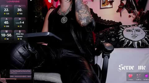   online show from April 2, 10:07 pm