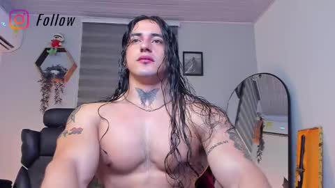 Snapshot of allen_rosse chatting on April 26, 3:59 am independent model 3 online show from April 26, 3:59 am