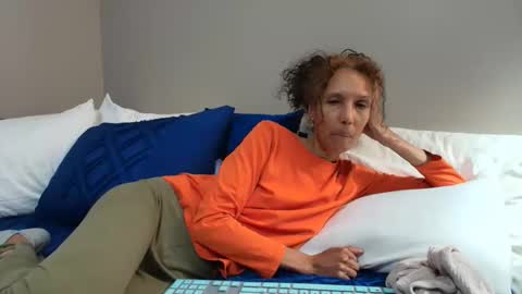 wishlist on bio online show from November 12, 11:36 pm