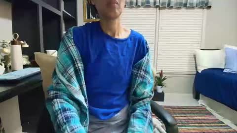 wishlist on bio online show from November 19, 12:10 am