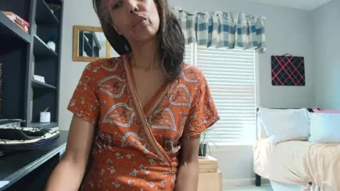 Snapshot of allgood4u chatting on July 12, 10:01 pm wishlist on bio online show from July 12, 10:01 pm