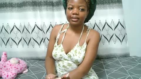 Snapshot of allibabexx chatting on May 21, 6:26 pm allibabexx online show from May 21, 6:26 pm