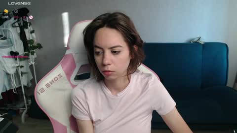 alice online show from June 14, 11:51 pm