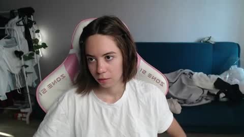 alice online show from June 25, 12:10 am