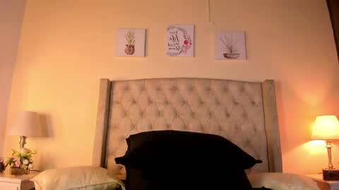 allisson online show from April 22, 12:07 pm