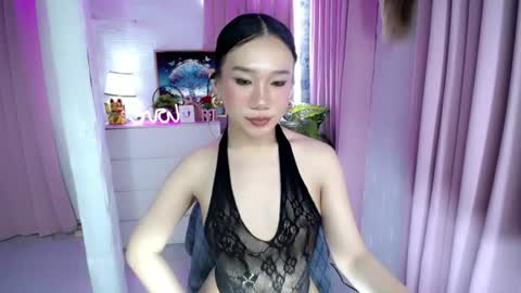 Snapshot of alluring_mj chatting on June 11, 12:43 am mj online show from June 11, 12:43 am