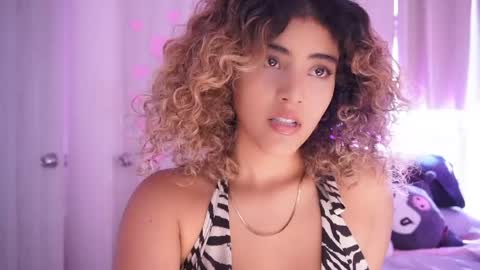 ally_summer online show from May 24, 10:26 pm