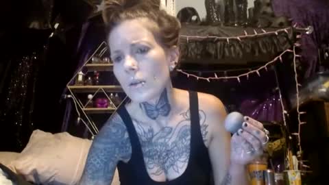 allymoon1369 online show from July 12, 5:26 pm