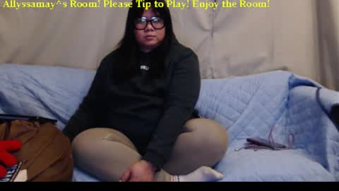 Allyssamay online show from March 11, 4:18 am