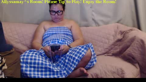 Allyssamay online show from May 26, 3:02 am