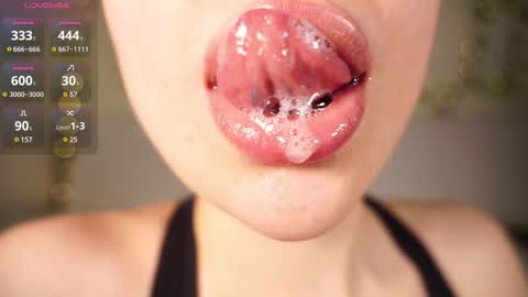 Alma online show from March 1, 5:16 pm