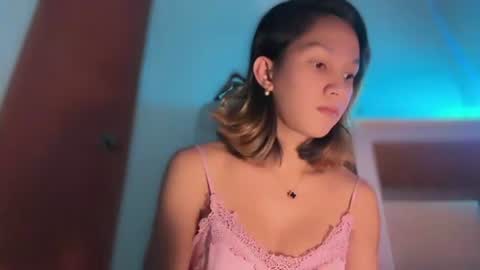 larah online show from July 16, 3:34 am