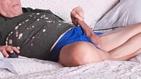 almost 9 online show from September 29, 10:42 am