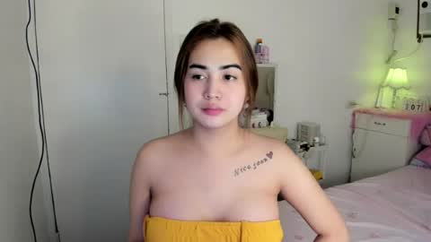 alovelydollnica online show from August 7, 2:24 am