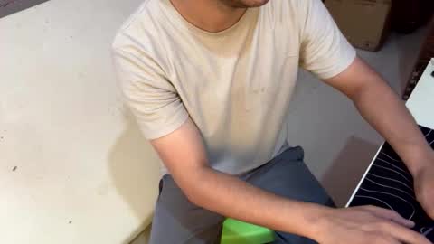 Snapshot of alpha_6969 chatting on April 12, 10:42 am alpha_6969 online show from April 12, 10:42 am