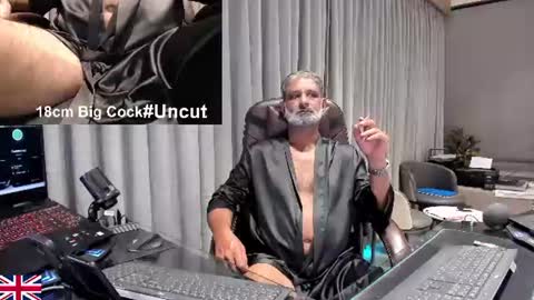 alpha_boss_uk_office online show from June 26, 5:06 pm