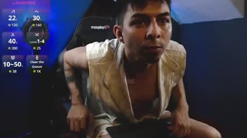 alpha_latino_ online show from May 26, 9:44 pm