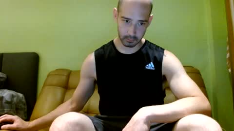 Snapshot of alphajosh chatting on July 20, 7:44 am alphajosh online show from July 20, 7:44 am