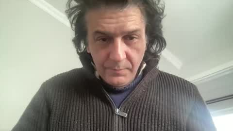 Snapshot of alphandre chatting on February 10, 6:31 am AlphAndre online show from February 10, 6:31 am