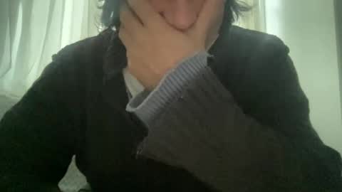 Snapshot of alphandre chatting on February 18, 7:10 am AlphAndre online show from February 18, 7:10 am