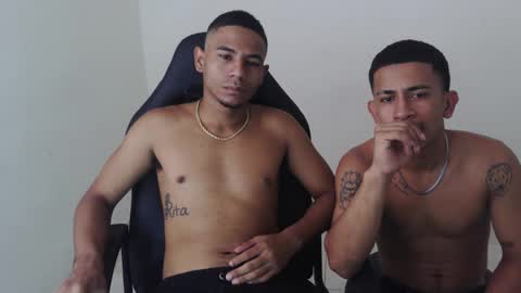 alphas_latins online show from April 15, 7:58 pm