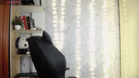 altair_x online show from December 14, 8:35 pm