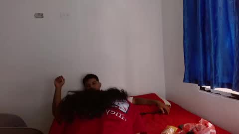 Snapshot of alucard_smith_ chatting on April 24, 6:32 pm Smith and lucy online show from April 24, 6:32 pm