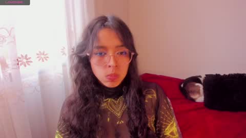 . .  online show from December 6, 9:57 pm