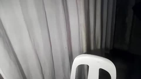 Snapshot of alvin4759 chatting on April 2, 1:31 pm alvin4759 online show from April 2, 1:31 pm