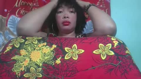 Snapshot of alypierette chatting on January 15, 4:06 am alypierette online show from January 15, 4:06 am