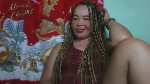 Snapshot of alypierette chatting on February 1, 7:45 pm alypierette online show from February 1, 7:45 pm