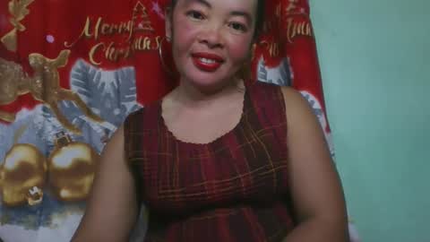 Snapshot of alypierette chatting on February 5, 5:12 am alypierette online show from February 5, 5:12 am