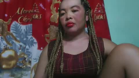 Snapshot of alypierette chatting on February 15, 8:05 pm alypierette online show from February 15, 8:05 pm