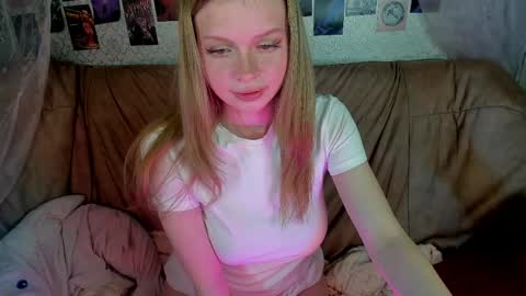 Alysa   7GMT  online show from May 30, 10:07 pm
