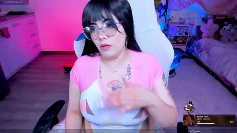 Snapshot of alyssaromanova chatting on April 29, 12:59 am . Monday to Saturday at 10pm and 6am Colombia time online show from April 29, 12:59 am