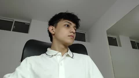 alyxen online show from March 31, 7:58 pm