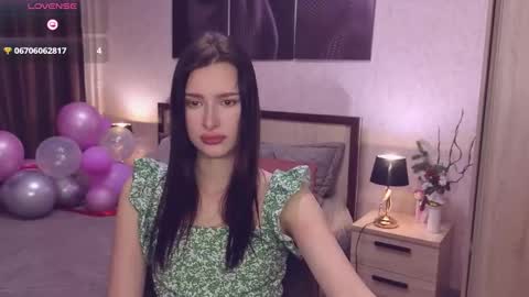 Snapshot of amandaair chatting on February 1, 7:34 pm AmandaAir online show from February 1, 7:34 pm