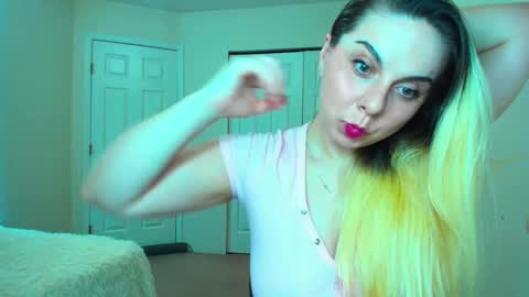 Amanda online show from February 24, 6:16 am