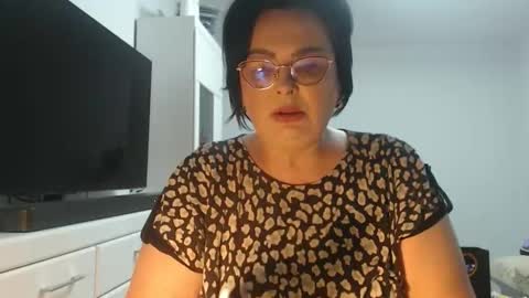 Snapshot of amandamuller1982 chatting on June 7, 10:24 pm Anda online show from June 7, 10:24 pm