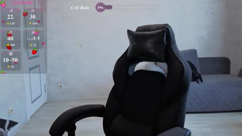 Snapshot of amaneli chatting on March 10, 12:10 pm Mila online show from March 10, 12:10 pm