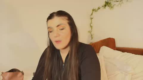 Amara Vega  online show from July 13, 2:03 am