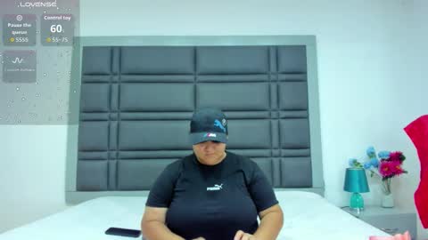 amaranttaylunay online show from March 17, 6:33 pm