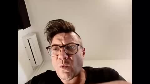 amaras5 online show from April 6, 9:16 pm