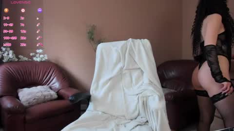 amateur_fitbabex online show from April 13, 5:13 am