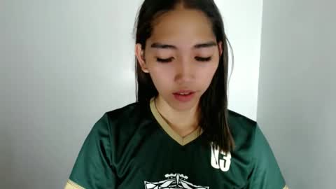 Snapshot of amazing_gracexx chatting on May 17, 6:44 am CALL ME GRACE online show from May 17, 6:44 am