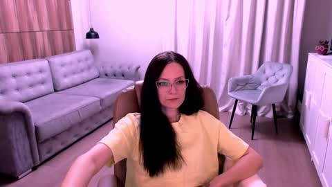 Izza online show from May 14, 11:17 am
