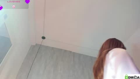 Snapshot of ambar__sweet1 chatting on June 21, 3:31 am AMBAR online show from June 21, 3:31 am