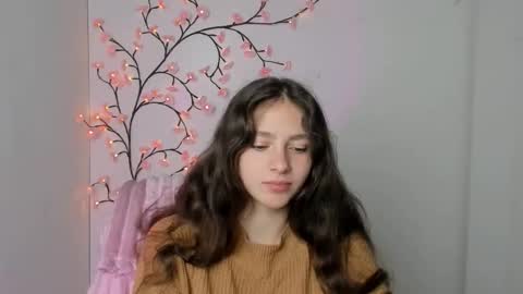 Snapshot of amber__r chatting on May 17, 5:27 am Amber online show from May 17, 5:27 am