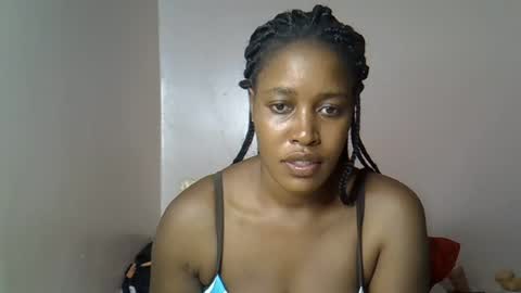 amber_cutie2 online show from July 12, 5:04 pm