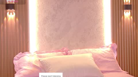 Amber online show from February 15, 1:31 pm